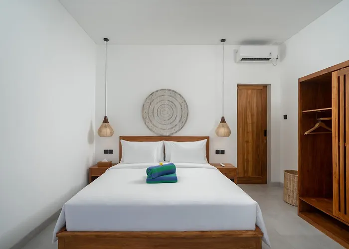 Kubu Kaca Uluwatu