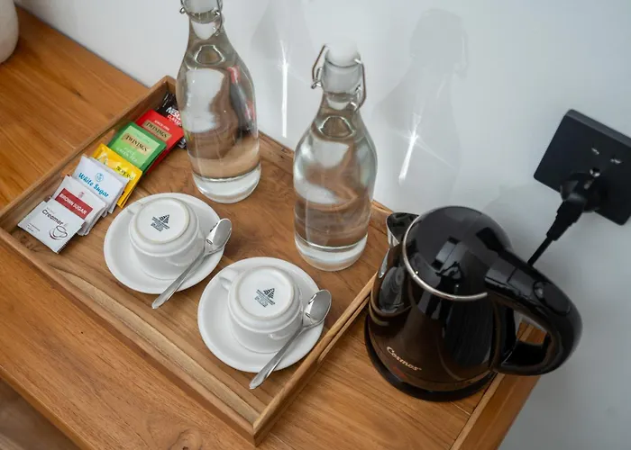 Bed & Breakfast Kubu Kaca *