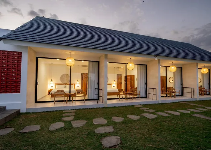 Kubu Kaca Bed & Breakfast *