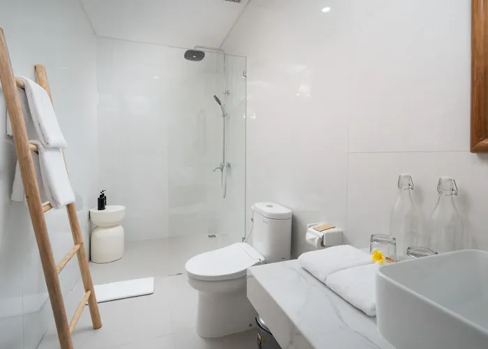 Bed & Breakfast Kubu Kaca